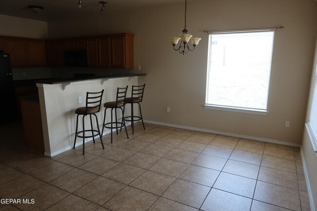 Building Photo - 10672 Canyon Sage Dr