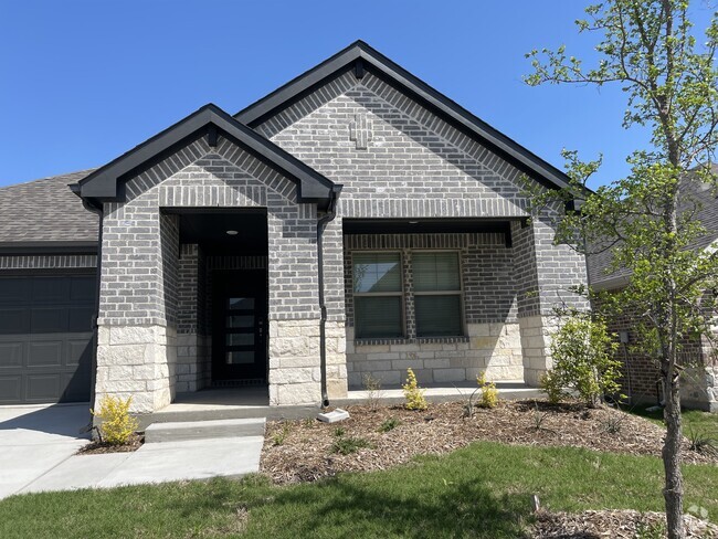 exquisite residence is a serene retreat. 2025 Brand new Energy efficient one-story home - 608 Easthill Dr