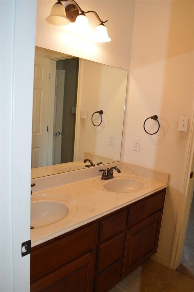 Building Photo - 216 Archipelago Trail