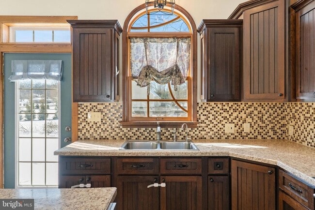 Building Photo - 6 McAllister Church Rd