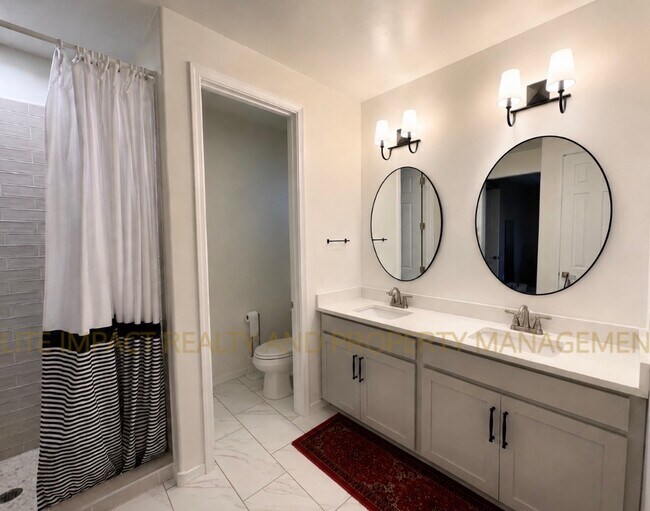 Building Photo - 6698 E Via Arroyo Azul