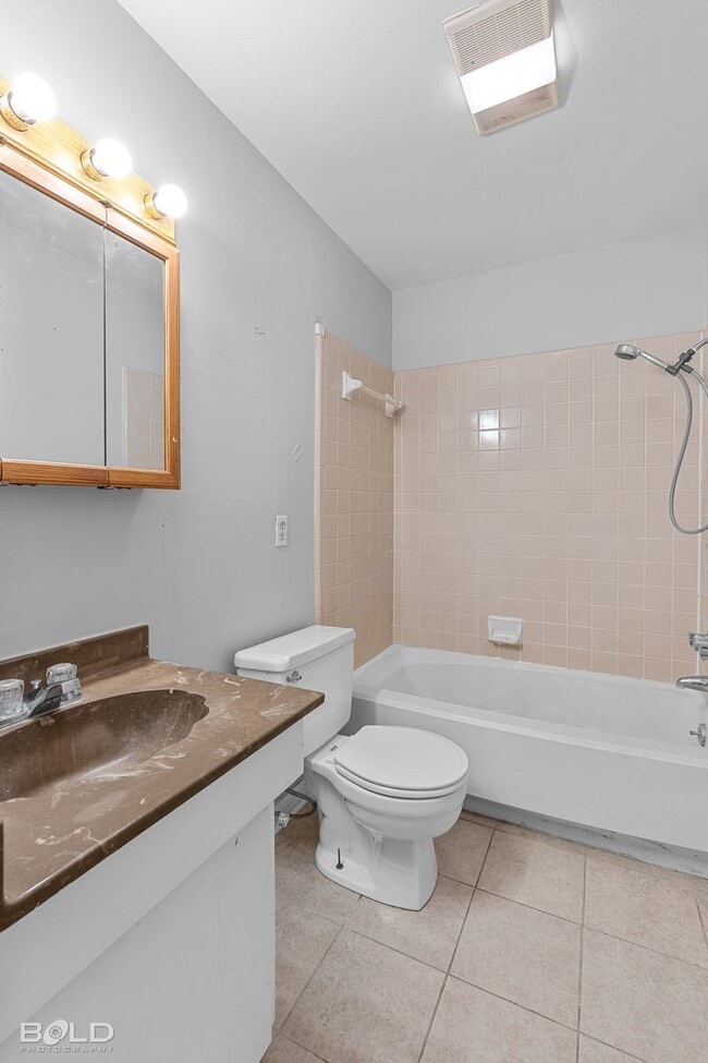 Building Photo - Charming 3-bedroom, 2-bath home in vibrant Bossier City, LA!