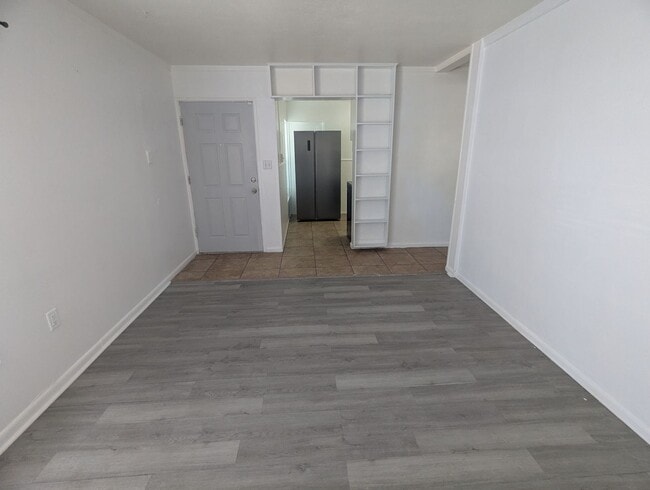 Building Photo - Charming and Spacious 3-Bedroom Home for Rent, furbabies are Welcome!