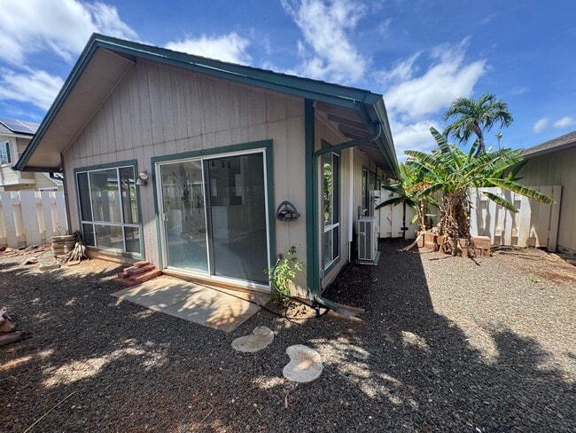 Building Photo - 91-1003-1003 Keoneae Pl