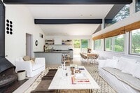 Building Photo - 11 Mako Ln