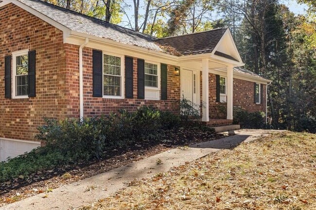 Building Photo - 2500 Kimbrough Cir