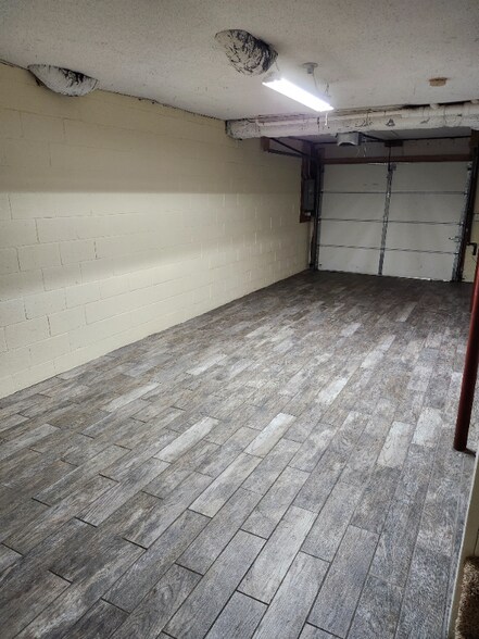 Building Photo - 219 Hunter Hills Cir