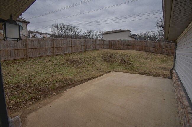 Building Photo - Nice 4 Bedroom Upscale Home In The Heart of Fayetteville!!