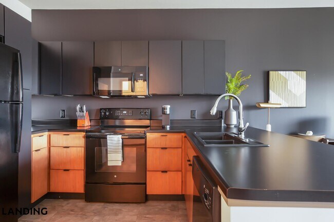 Building Photo - 2621 S Jefferson Ave