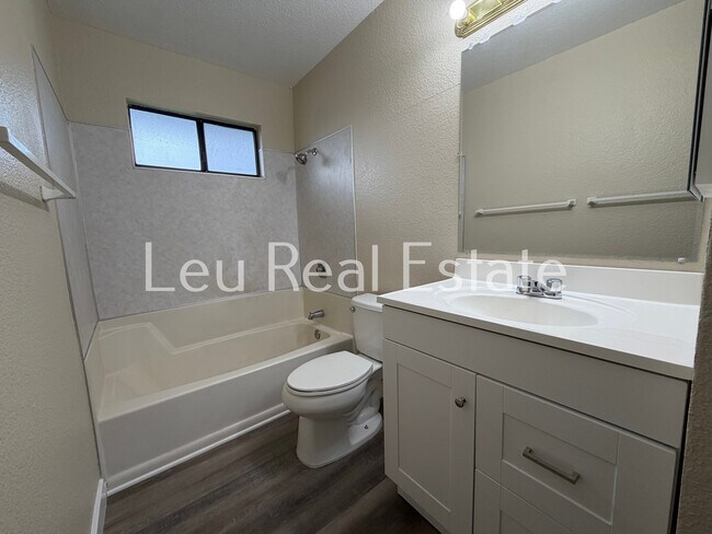 Building Photo - 7628 N Colony Wy