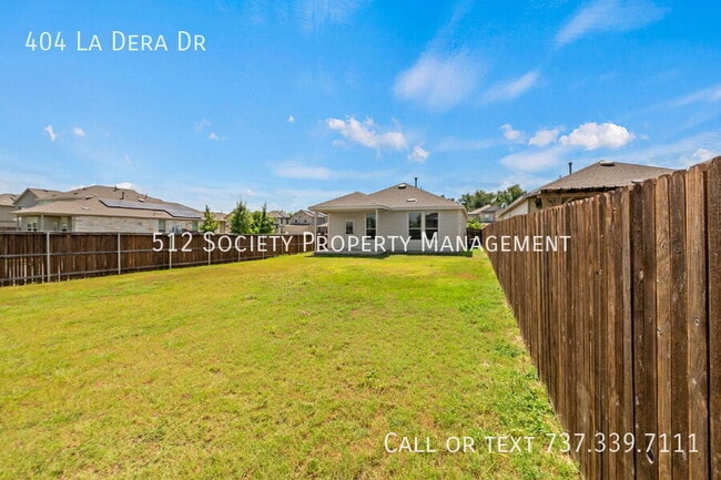 Building Photo - 404 La Dera Dr