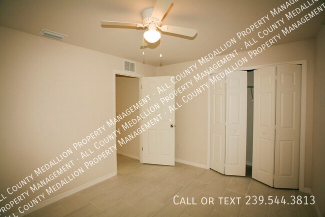 Building Photo - 1313 SE 8th Pl