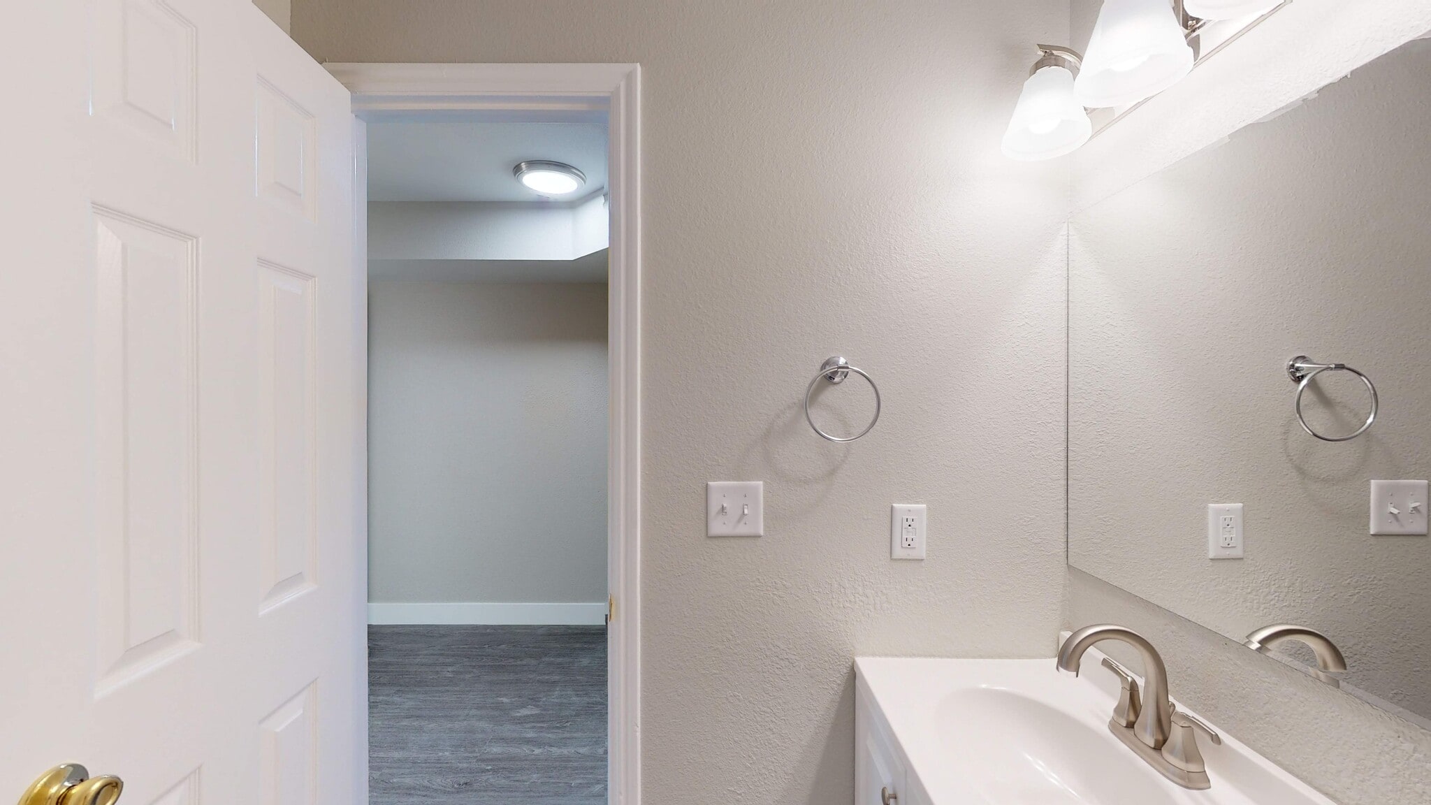 Bathroom 1 - 475 N Redwood Rd