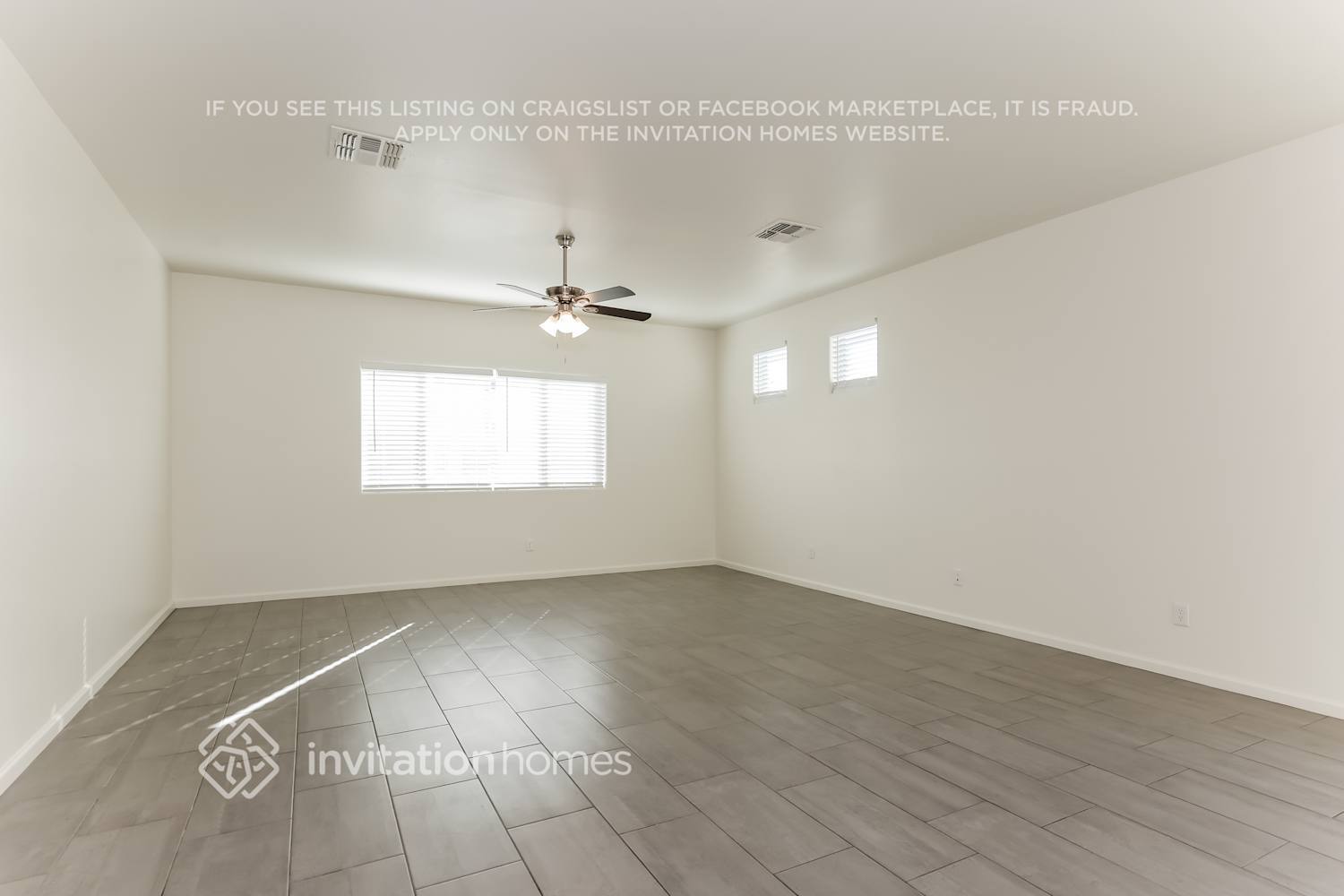 Building Photo - 16440 S 10th St