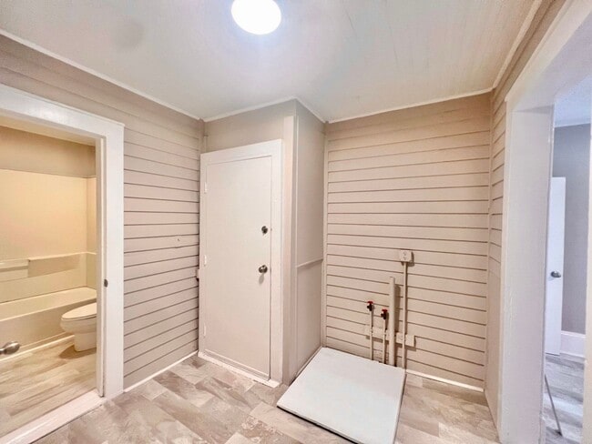 Building Photo - Cute 3 Bed 1 Bath in Highpoint!