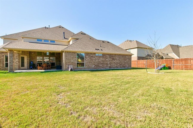 Building Photo - 4805 Comstock Way