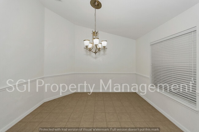 Building Photo - 10117 Sourwood Dr