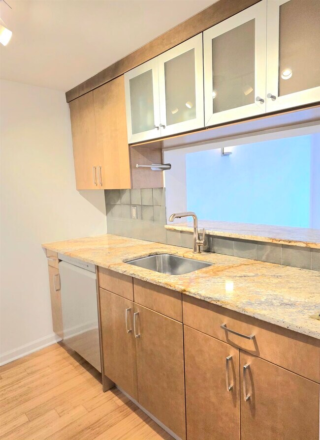 Building Photo - 20 2nd street WASHINGTON St