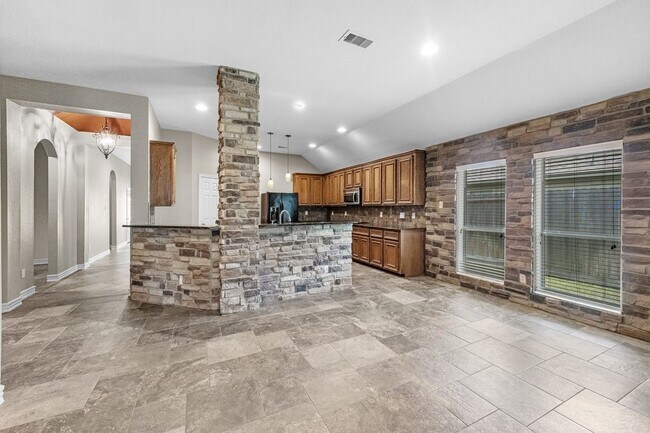 Building Photo - 27723 Amy Willow Ln
