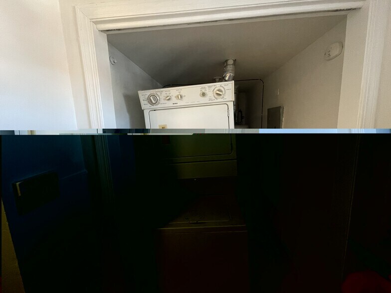 Building Photo - 2448 W Grenshaw St