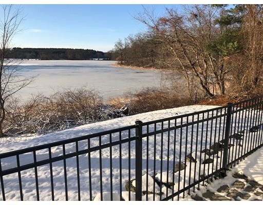 Building Photo - 355-357 Commonwealth Ave