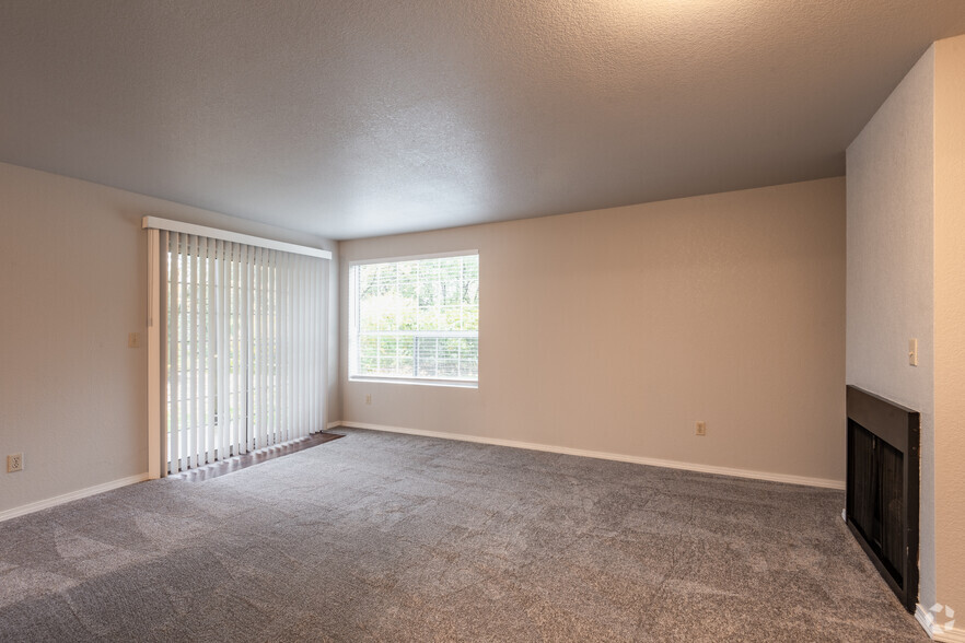 1BD, 1BA - 710SF - Capitol Crossing