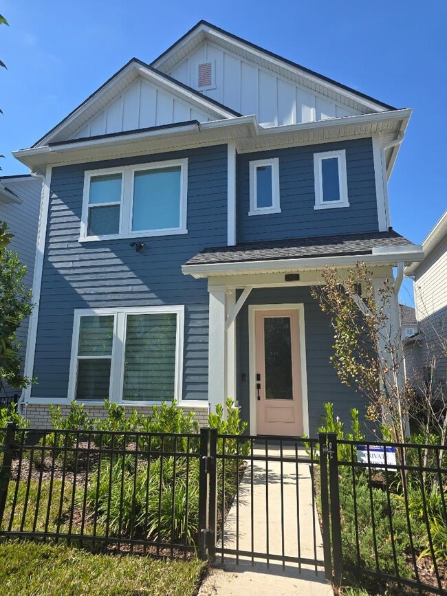 Building Photo - 11023 Cosmic Wy