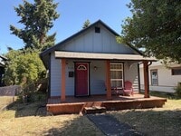 Building Photo - 920 F St