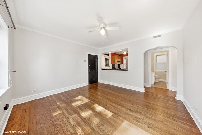 Building Photo - 6204 W Norwood St