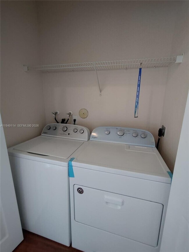 Building Photo - 8546 SW 165th Pl