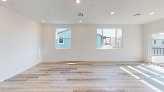 Building Photo - 15166 Horizon St