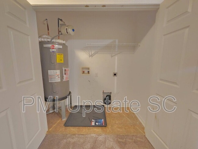 Building Photo - 65 Greensboro Ct