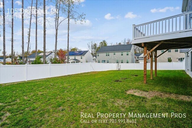 Building Photo - 105 Driscoll Ln