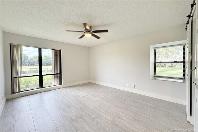 Building Photo - 3505 SW Quail Meadow Trail