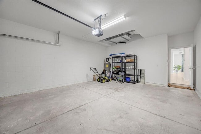 Building Photo - 2555 Bending Bonsai Dr