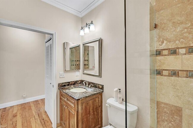 Building Photo - 7644 Elm Ridge Dr