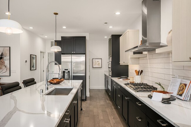 Building Photo - 4bd/3.25 Kirkland Home