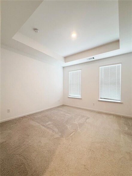 Building Photo - 711 Cordele Ln