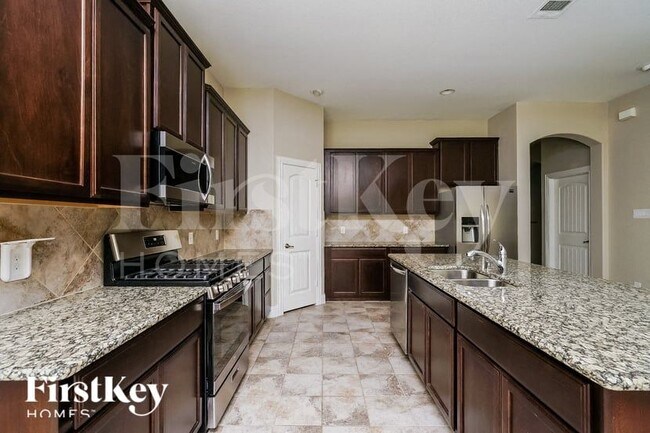 Building Photo - 3813 Shadewell St