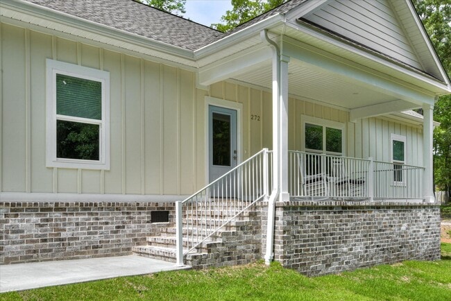 Building Photo - 272 Old Barnwell Rd