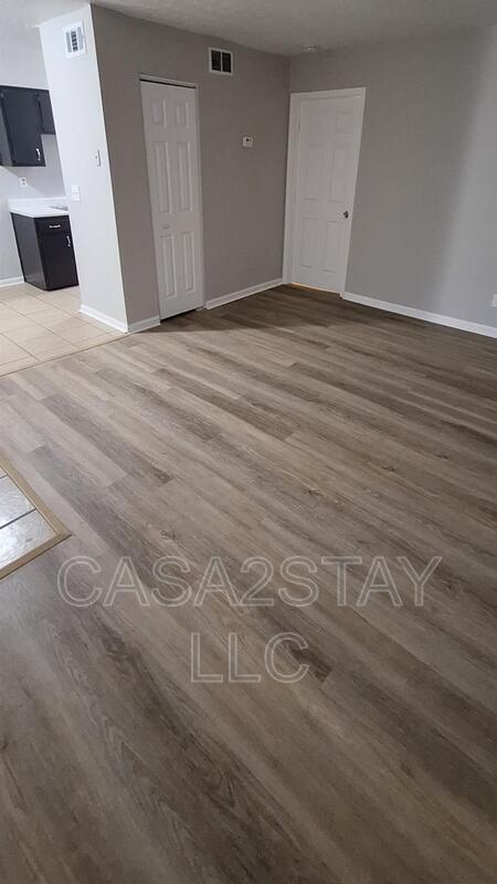 Building Photo - 674 Knox Blvd