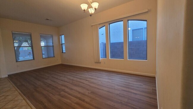 Building Photo - 10658 S Kush Canyon Ln