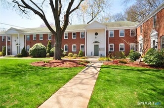 Building Photo - 53 Robin Rd
