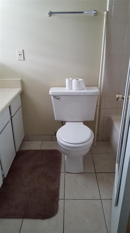 Building Photo - 1112 Autumn Cir