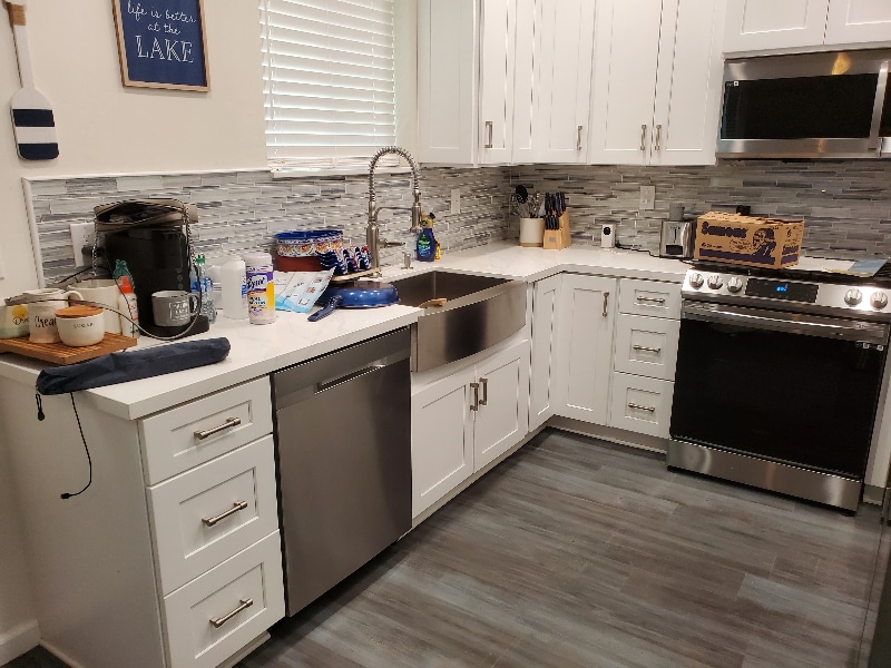 Building Photo - 6325 Tallman Ave