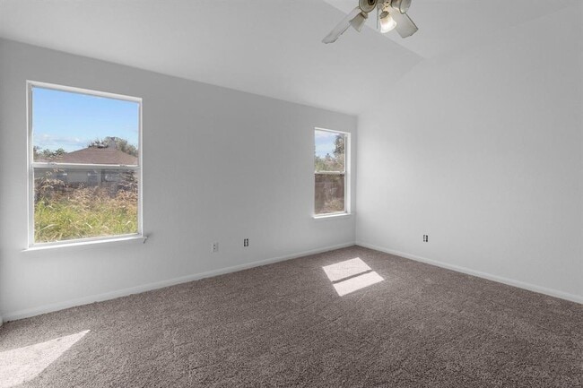 Building Photo - 114 Gainer Dr