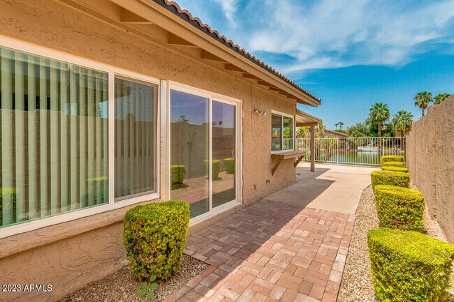 Building Photo - 5520 S Crows Nest Rd