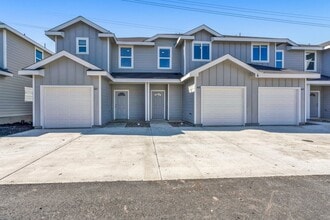 Building Photo - 9426 Apple Ridge Ln