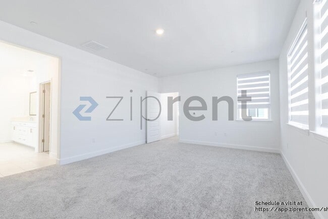 Building Photo - 7041 Nystrom Wy