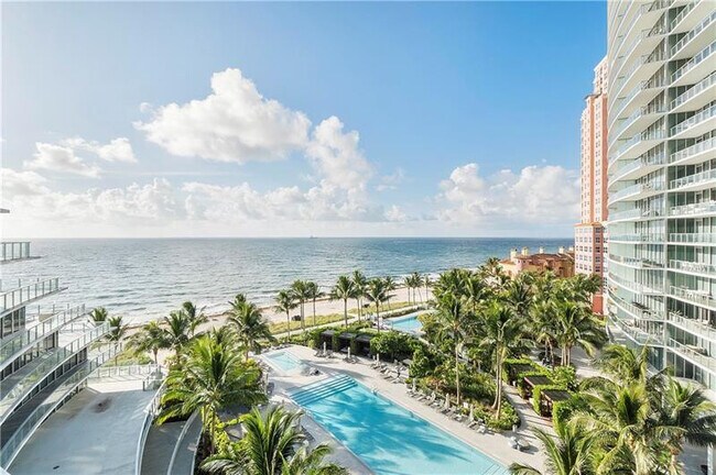 Building Photo - 2200 N Ocean Blvd